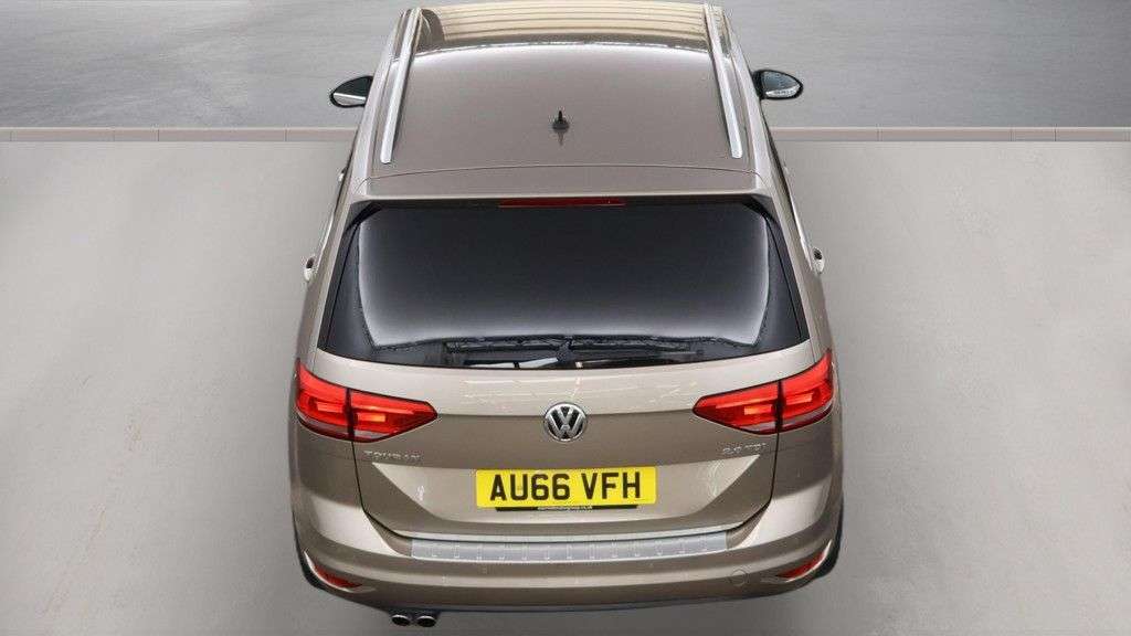 2016 VOLKSWAGEN TOURAN 2016 VOLKSWAGEN TOURAN