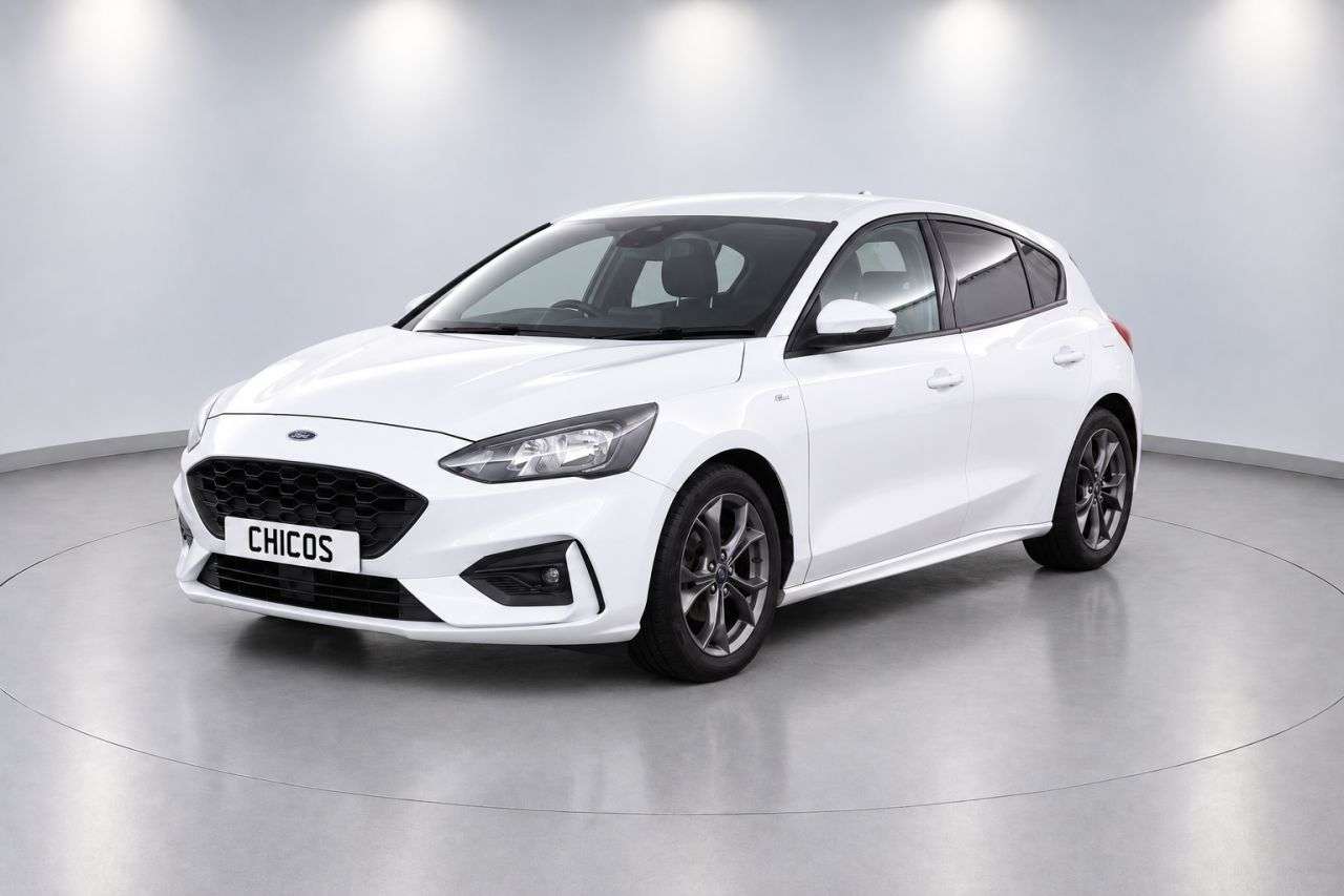 A 2019 FORD FOCUS 1.5 EcoBlue ST-Line Hatchback 5dr Diesel Manual Euro 6 (s/s) (120 ps) A 2019 FORD FOCUS 1.5 EcoBlue ST-Line Hatchback 5dr Diesel Manual Euro 6 (s/s) (120 ps)