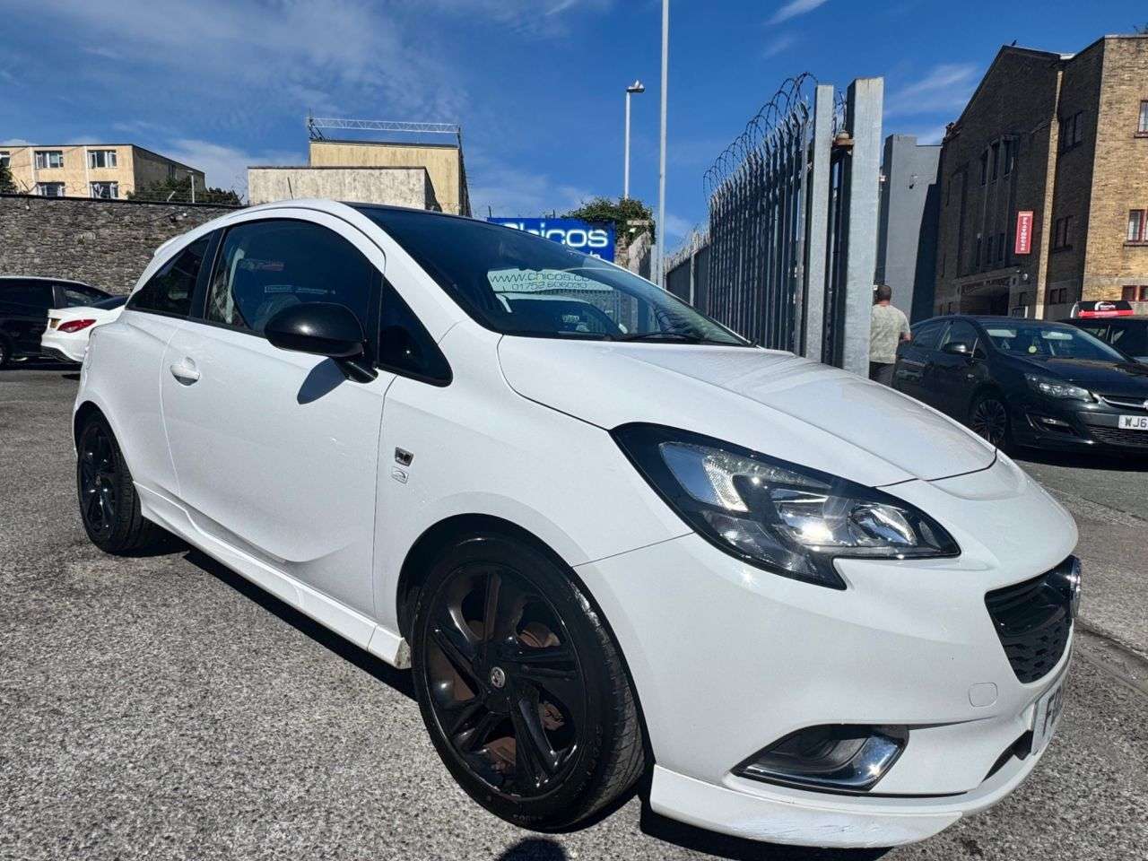 A 2015 VAUXHALL CORSA 1.4i ecoTEC Limited Edition Hatchback 3dr Petrol Manual Euro 6 (90 ps) A 2015 VAUXHALL CORSA 1.4i ecoTEC Limited Edition Hatchback 3dr Petrol Manual Euro 6 (90 ps)
