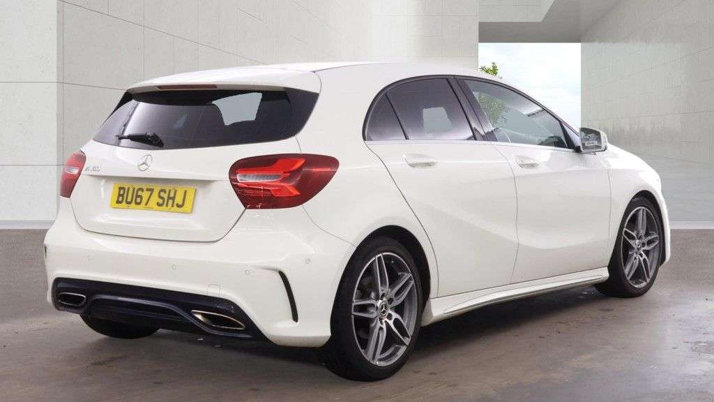 2017 MERCEDES-BENZ A CLASS 2017 MERCEDES-BENZ A CLASS