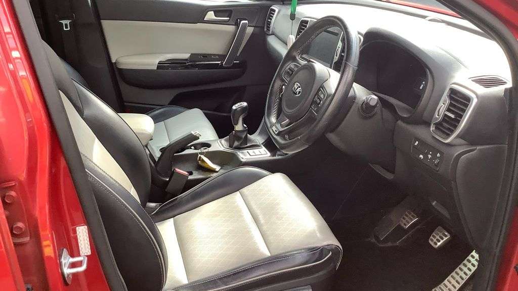 2017 KIA SPORTAGE 2017 KIA SPORTAGE