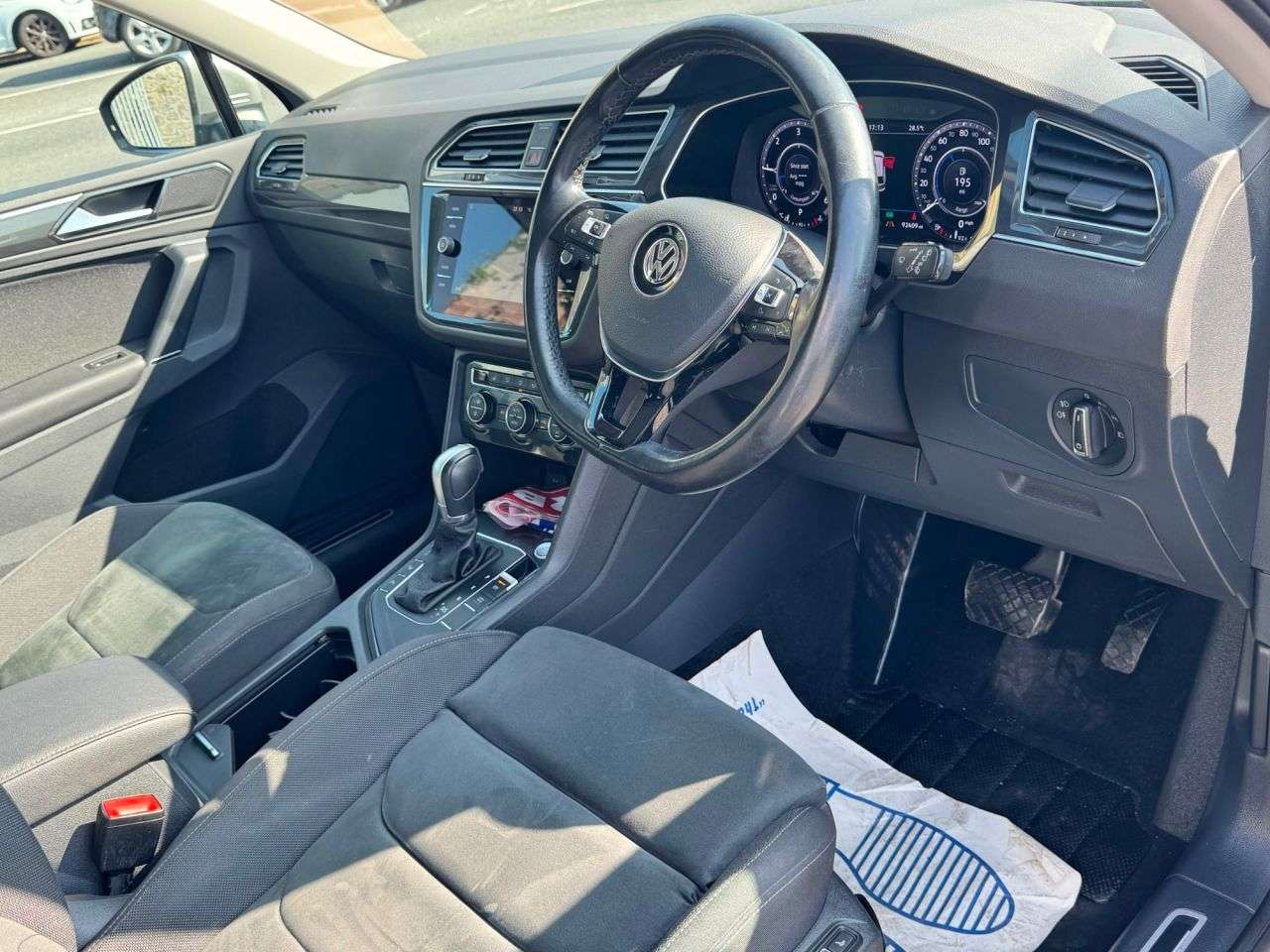 2018 VOLKSWAGEN TIGUAN 2018 VOLKSWAGEN TIGUAN