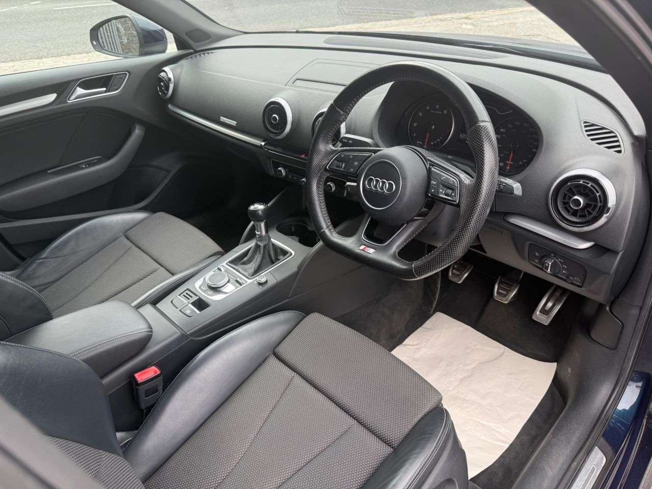 2016 AUDI A3 2016 AUDI A3