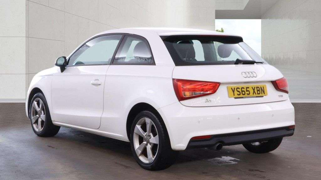 2015 AUDI A1 2015 AUDI A1