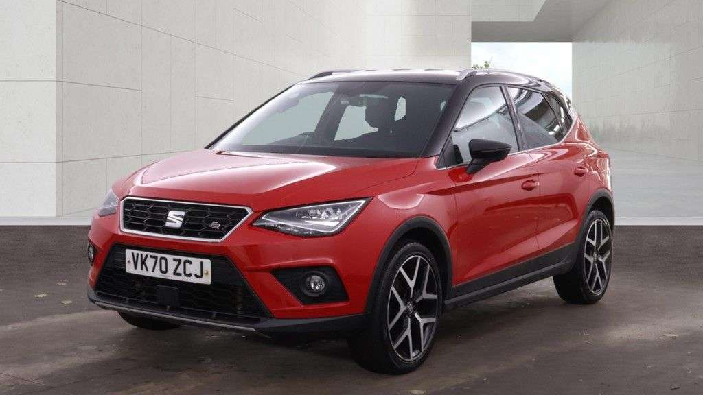 A 2020 SEAT ARONA 1.0 TSI GPF FR Sport SUV 5dr Petrol DSG Euro 6 (s/s) (115 ps) A 2020 SEAT ARONA 1.0 TSI GPF FR Sport SUV 5dr Petrol DSG Euro 6 (s/s) (115 ps)