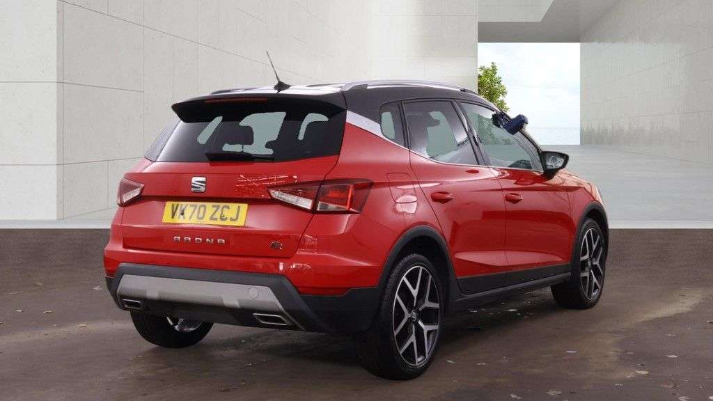 A 2020 SEAT ARONA 1.0 TSI GPF FR Sport SUV 5dr Petrol DSG Euro 6 (s/s) (115 ps) A 2020 SEAT ARONA 1.0 TSI GPF FR Sport SUV 5dr Petrol DSG Euro 6 (s/s) (115 ps)