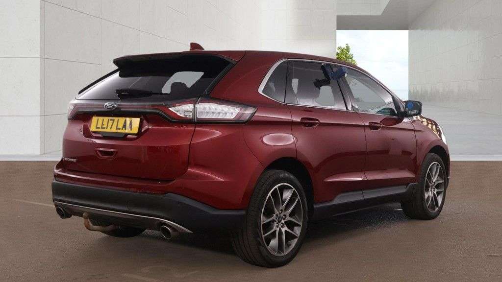 A 2017 FORD EDGE 2.0 TDCi Titanium SUV 5dr Diesel Powershift AWD Euro 6 (s/s) (210 ps) A 2017 FORD EDGE 2.0 TDCi Titanium SUV 5dr Diesel Powershift AWD Euro 6 (s/s) (210 ps)