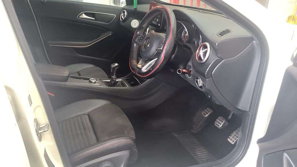 2016 MERCEDES-BENZ A CLASS 2016 MERCEDES-BENZ A CLASS