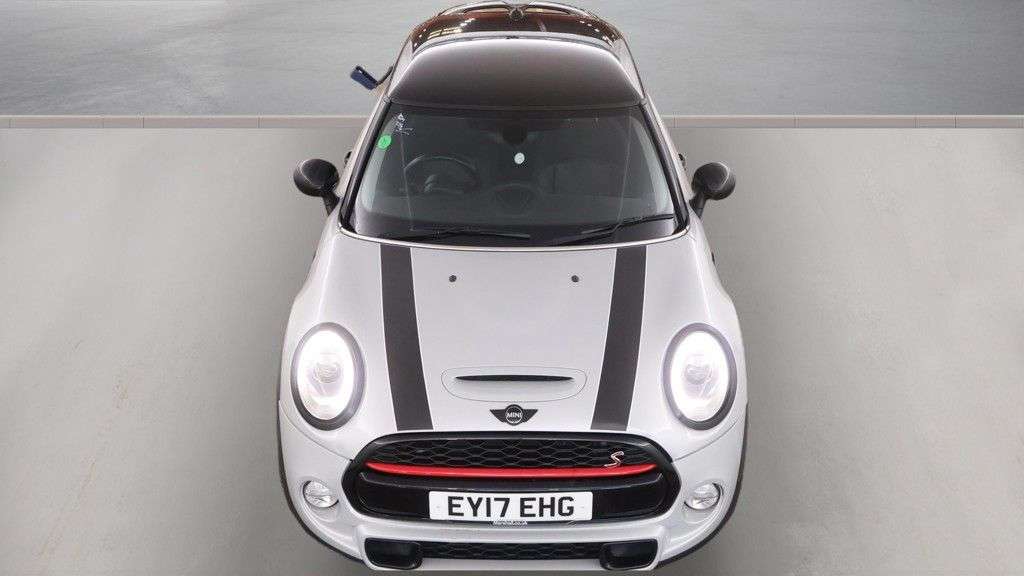 2017 MINI HATCH 2017 MINI HATCH