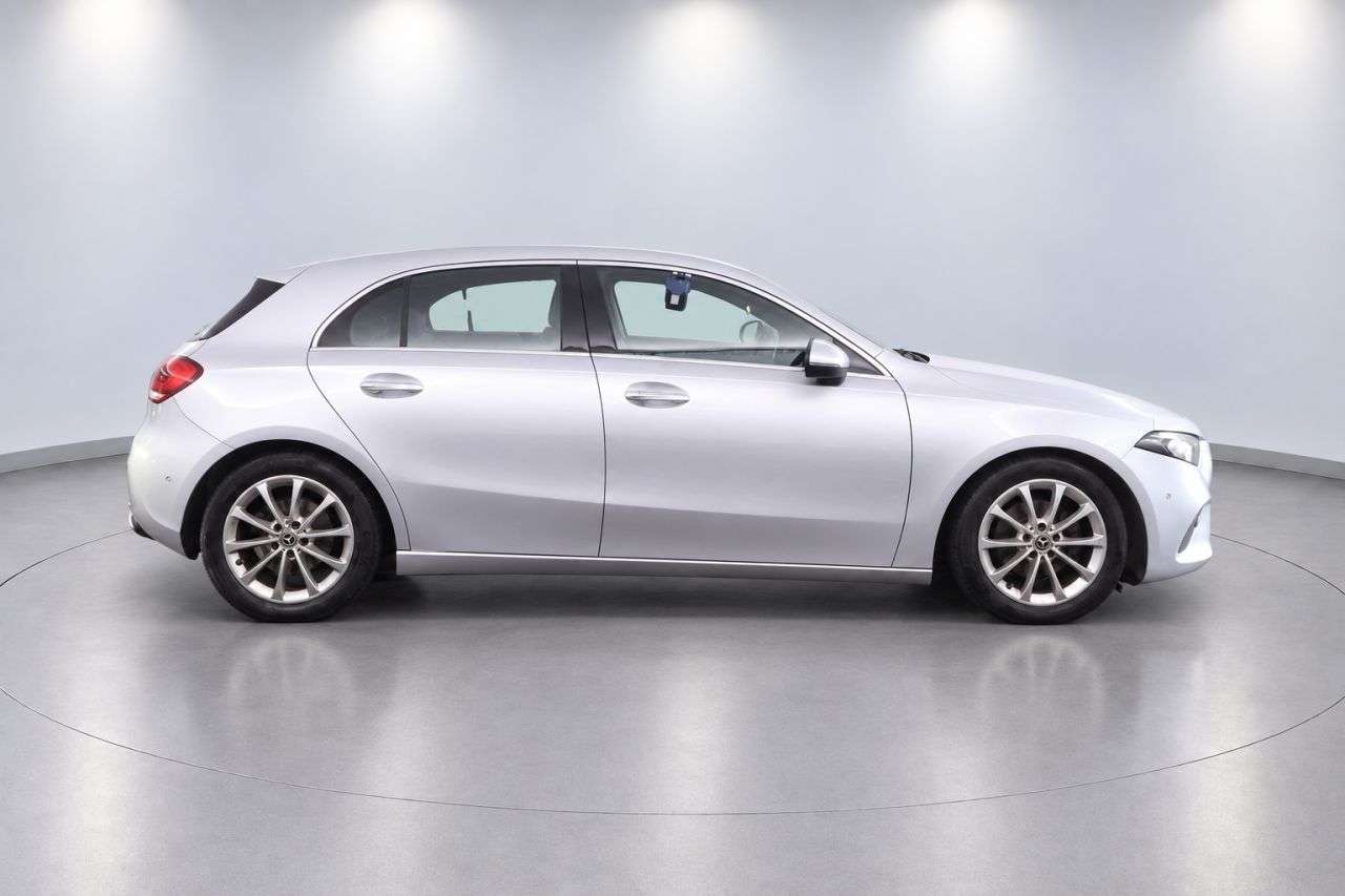 A 2020 MERCEDES-BENZ A CLASS 1.3 A180 Sport (Executive) Hatchback 5dr Petrol 7G-DCT Euro 6 (s/s) (136 ps A 2020 MERCEDES-BENZ A CLASS 1.3 A180 Sport (Executive) Hatchback 5dr Petrol 7G-DCT Euro 6 (s/s) (136 ps