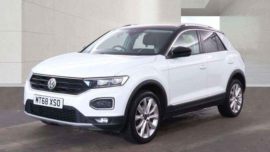 A 2018 VOLKSWAGEN T-ROC 1.5 TSI GPF EVO SEL SUV 5dr Petrol Manual Euro 6 (s/s) (150 ps) A 2018 VOLKSWAGEN T-ROC 1.5 TSI GPF EVO SEL SUV 5dr Petrol Manual Euro 6 (s/s) (150 ps)