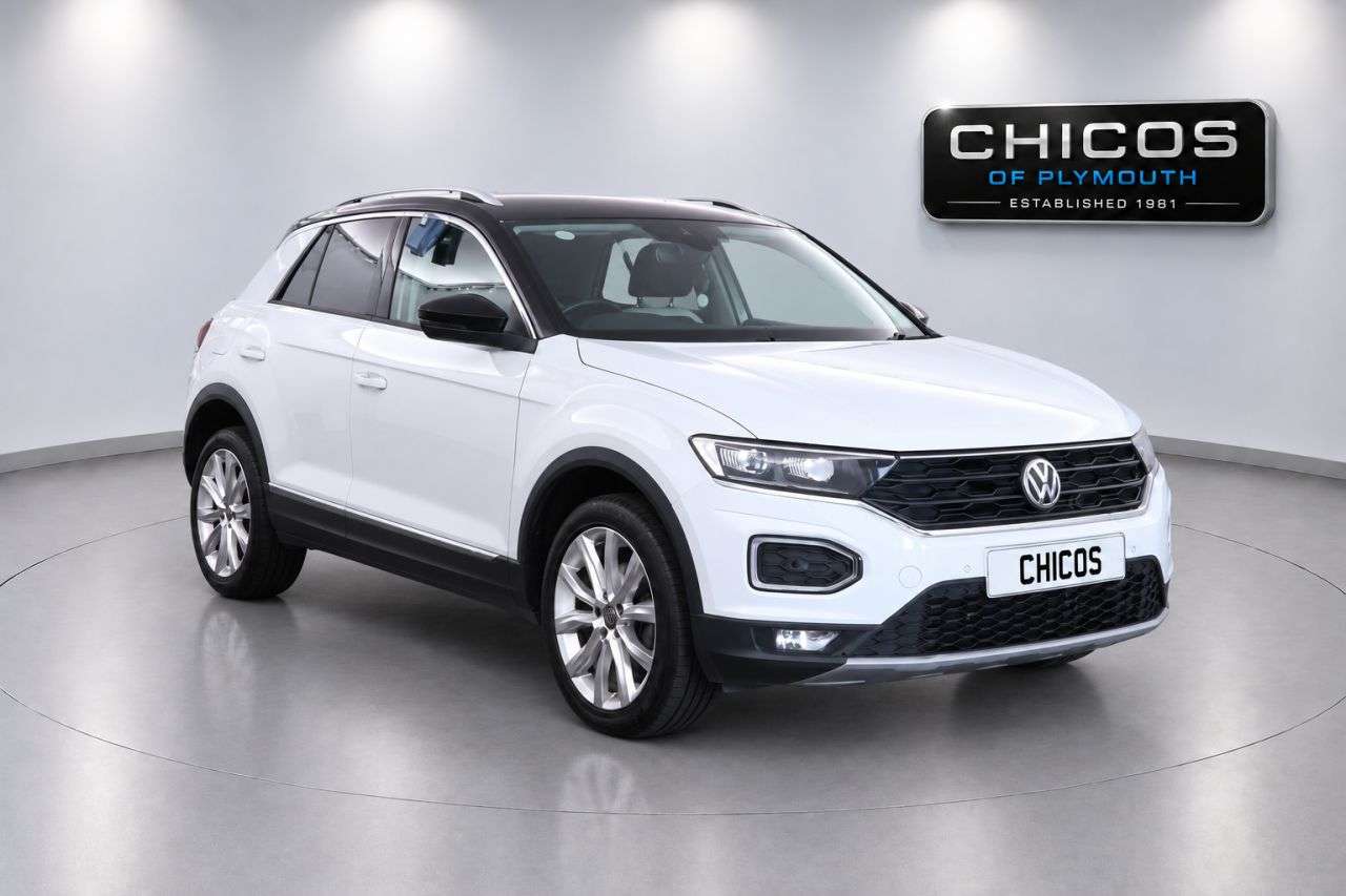 A 2018 VOLKSWAGEN T-ROC 1.5 TSI GPF EVO SEL SUV 5dr Petrol Manual Euro 6 (s/s) (150 ps) A 2018 VOLKSWAGEN T-ROC 1.5 TSI GPF EVO SEL SUV 5dr Petrol Manual Euro 6 (s/s) (150 ps)