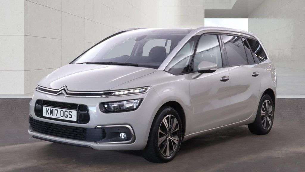 A 2017 CITROEN GRAND C4 PICASSO 1.6 BlueHDi Flair MPV 5dr Diesel Manual Euro 6 (s/s) (120 ps) A 2017 CITROEN GRAND C4 PICASSO 1.6 BlueHDi Flair MPV 5dr Diesel Manual Euro 6 (s/s) (120 ps)