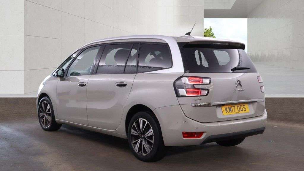 A 2017 CITROEN GRAND C4 PICASSO 1.6 BlueHDi Flair MPV 5dr Diesel Manual Euro 6 (s/s) (120 ps) A 2017 CITROEN GRAND C4 PICASSO 1.6 BlueHDi Flair MPV 5dr Diesel Manual Euro 6 (s/s) (120 ps)