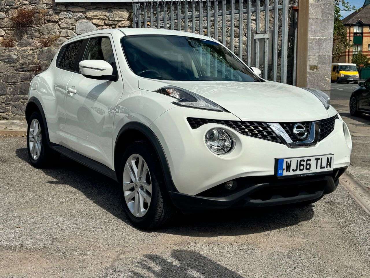 A 2016 NISSAN JUKE 1.5 dCi Acenta SUV 5dr Diesel Manual Euro 6 (s/s) (110 ps) A 2016 NISSAN JUKE 1.5 dCi Acenta SUV 5dr Diesel Manual Euro 6 (s/s) (110 ps)