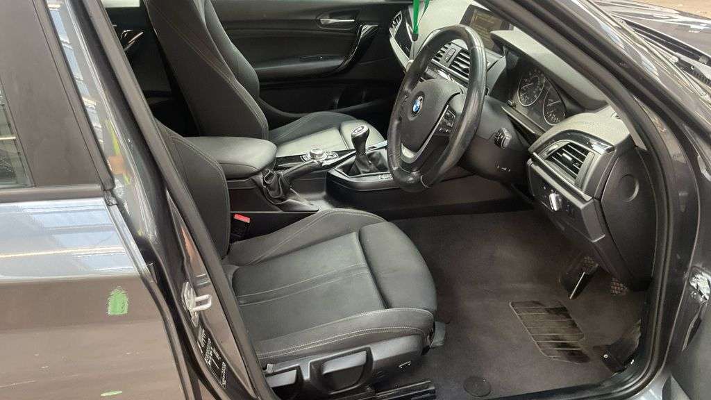 2017 BMW 1 SERIES 2017 BMW 1 SERIES