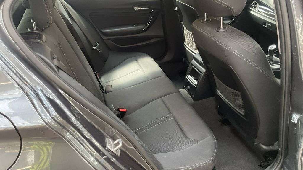 2017 BMW 1 SERIES 2017 BMW 1 SERIES