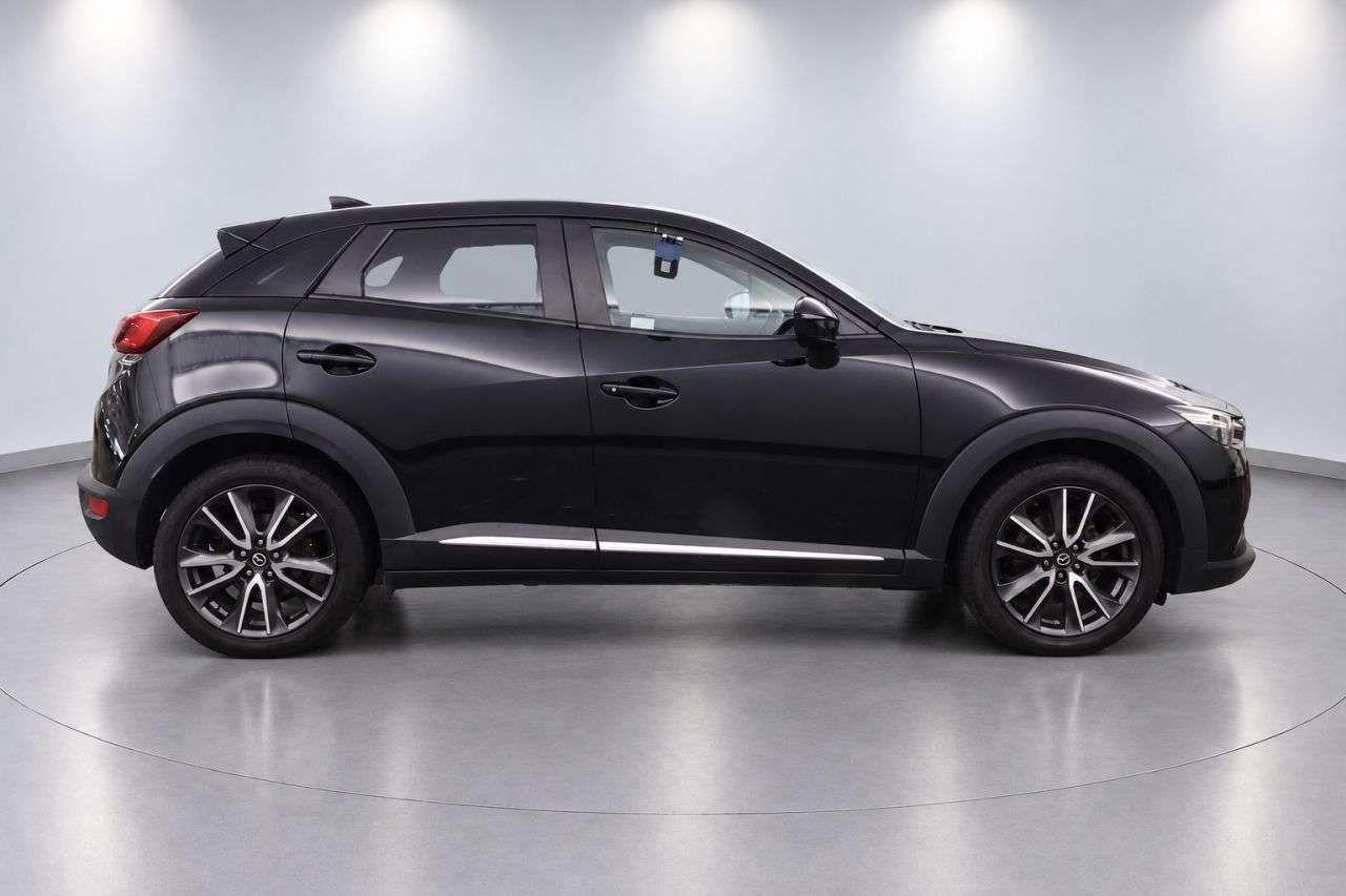 A 2017 MAZDA CX-3 2.0 SKYACTIV-G Sport Nav SUV 5dr Petrol Manual Euro 6 (s/s) (121 ps) A 2017 MAZDA CX-3 2.0 SKYACTIV-G Sport Nav SUV 5dr Petrol Manual Euro 6 (s/s) (121 ps)