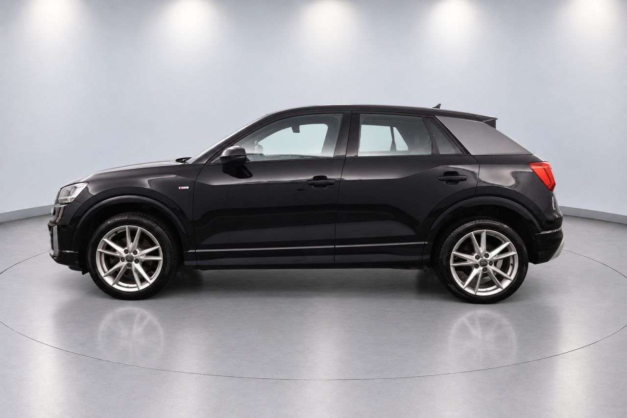 2018 AUDI Q2 2018 AUDI Q2