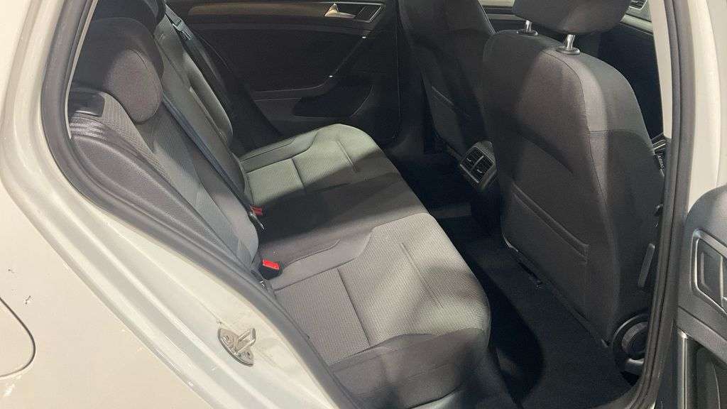 2017 VOLKSWAGEN GOLF 2017 VOLKSWAGEN GOLF