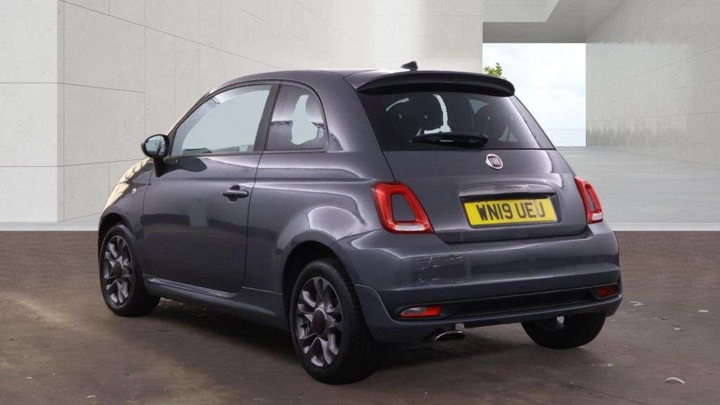 2019 FIAT 500 2019 FIAT 500