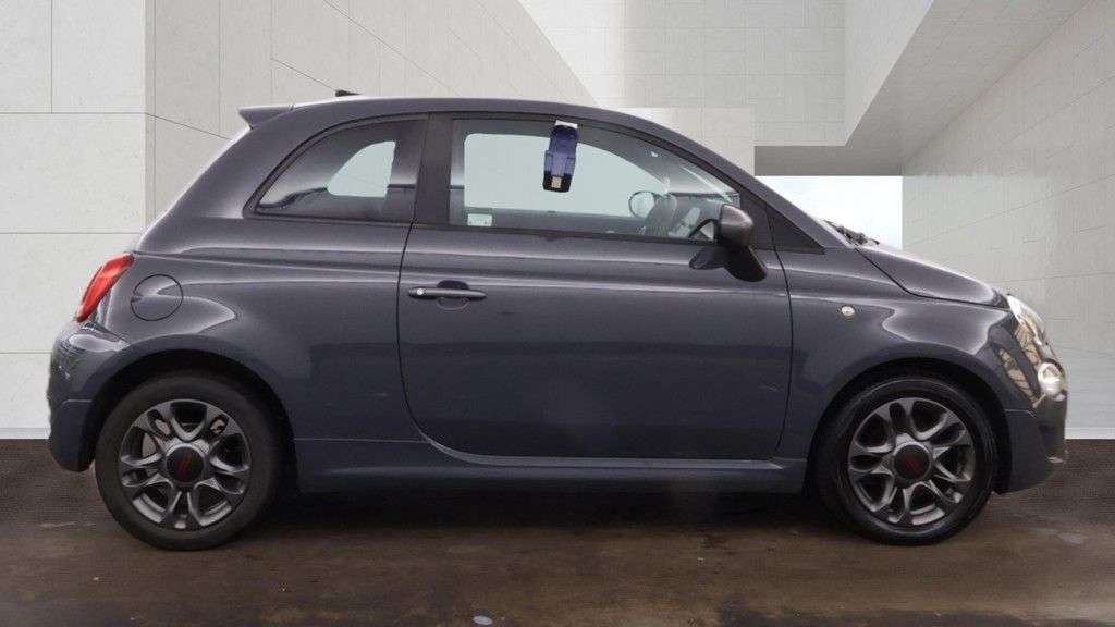 2019 FIAT 500 2019 FIAT 500