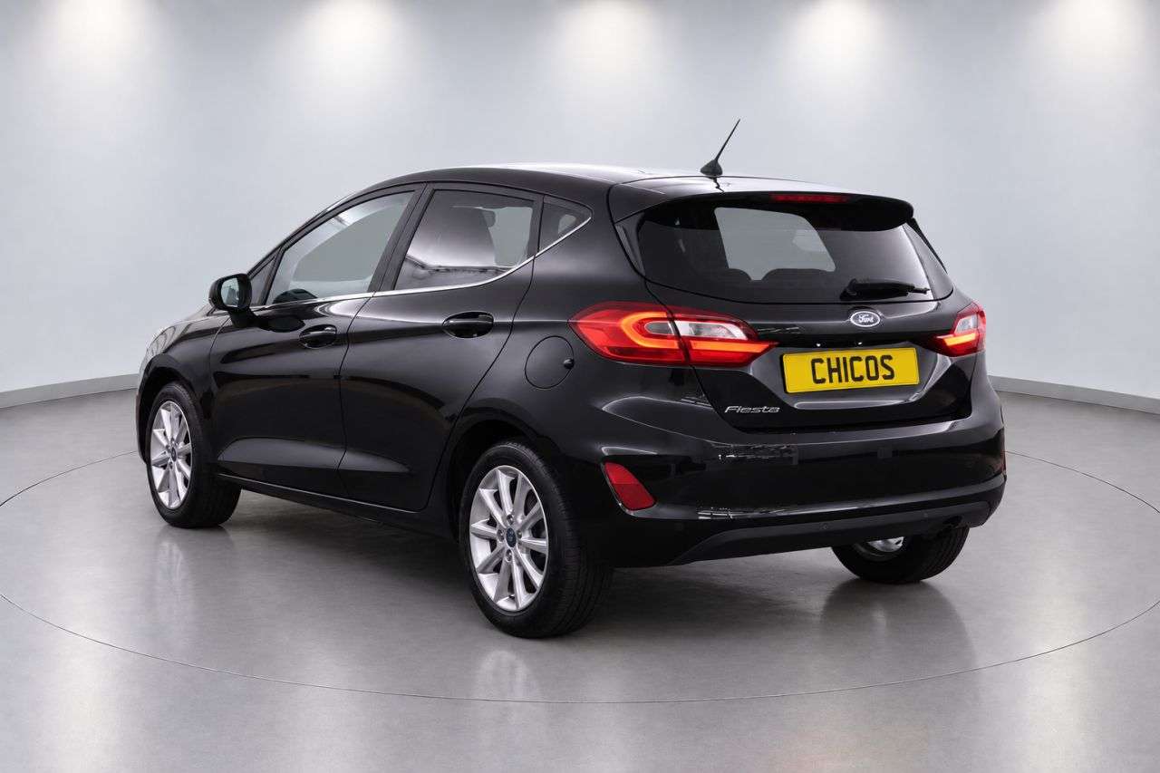 A 2018 FORD FIESTA 1.0T EcoBoost Titanium Hatchback 5dr Petrol Manual Euro 6 (s/s) (125 ps) A 2018 FORD FIESTA 1.0T EcoBoost Titanium Hatchback 5dr Petrol Manual Euro 6 (s/s) (125 ps)