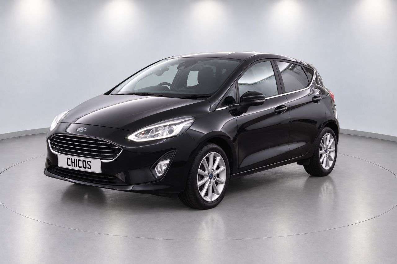 A 2018 FORD FIESTA 1.0T EcoBoost Titanium Hatchback 5dr Petrol Manual Euro 6 (s/s) (125 ps) A 2018 FORD FIESTA 1.0T EcoBoost Titanium Hatchback 5dr Petrol Manual Euro 6 (s/s) (125 ps)
