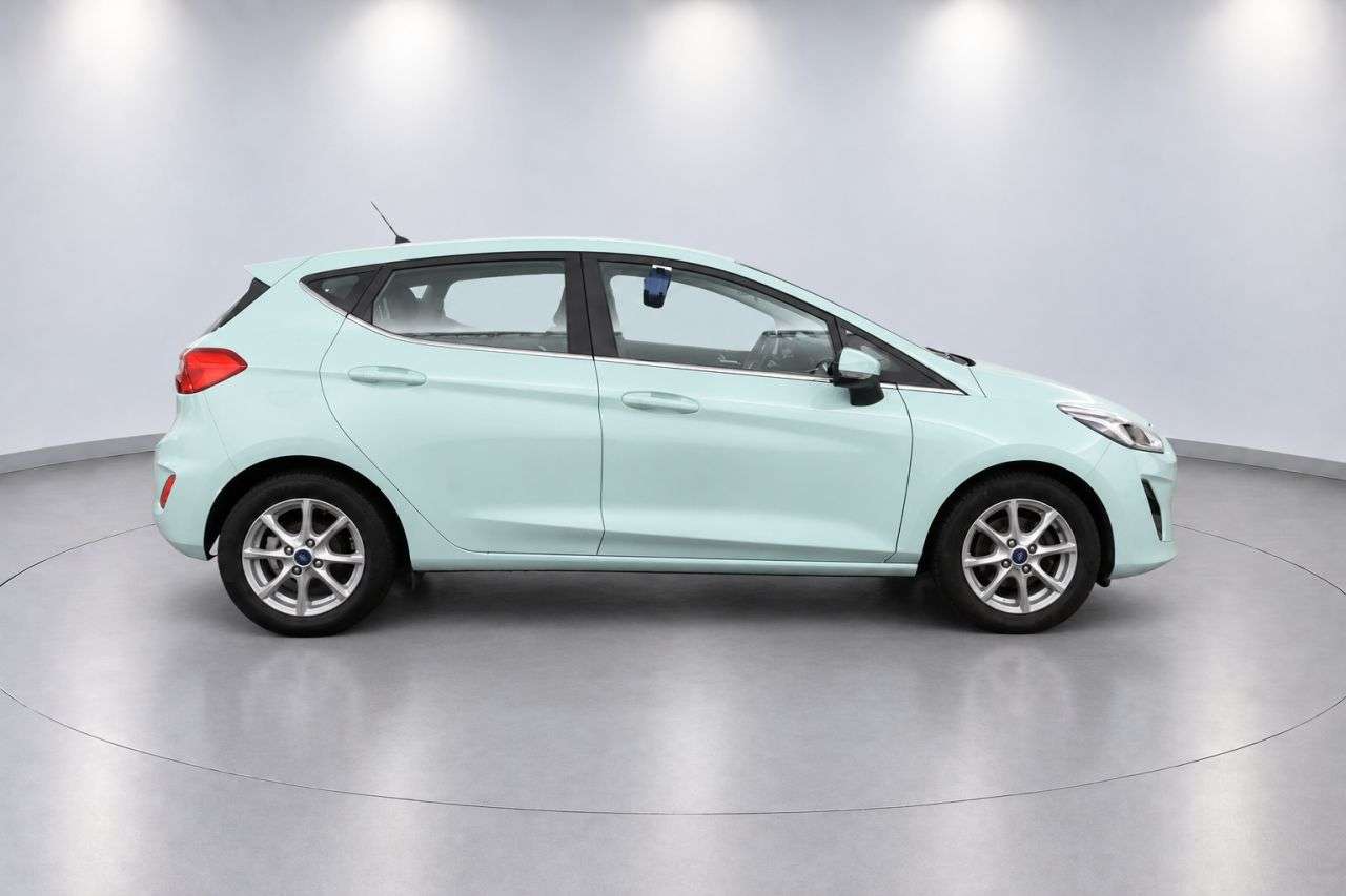 A 2017 FORD FIESTA 1.0T EcoBoost Zetec B&O Play Series Hatchback 5dr Petrol Auto Euro 6 (s/s) A 2017 FORD FIESTA 1.0T EcoBoost Zetec B&O Play Series Hatchback 5dr Petrol Auto Euro 6 (s/s)