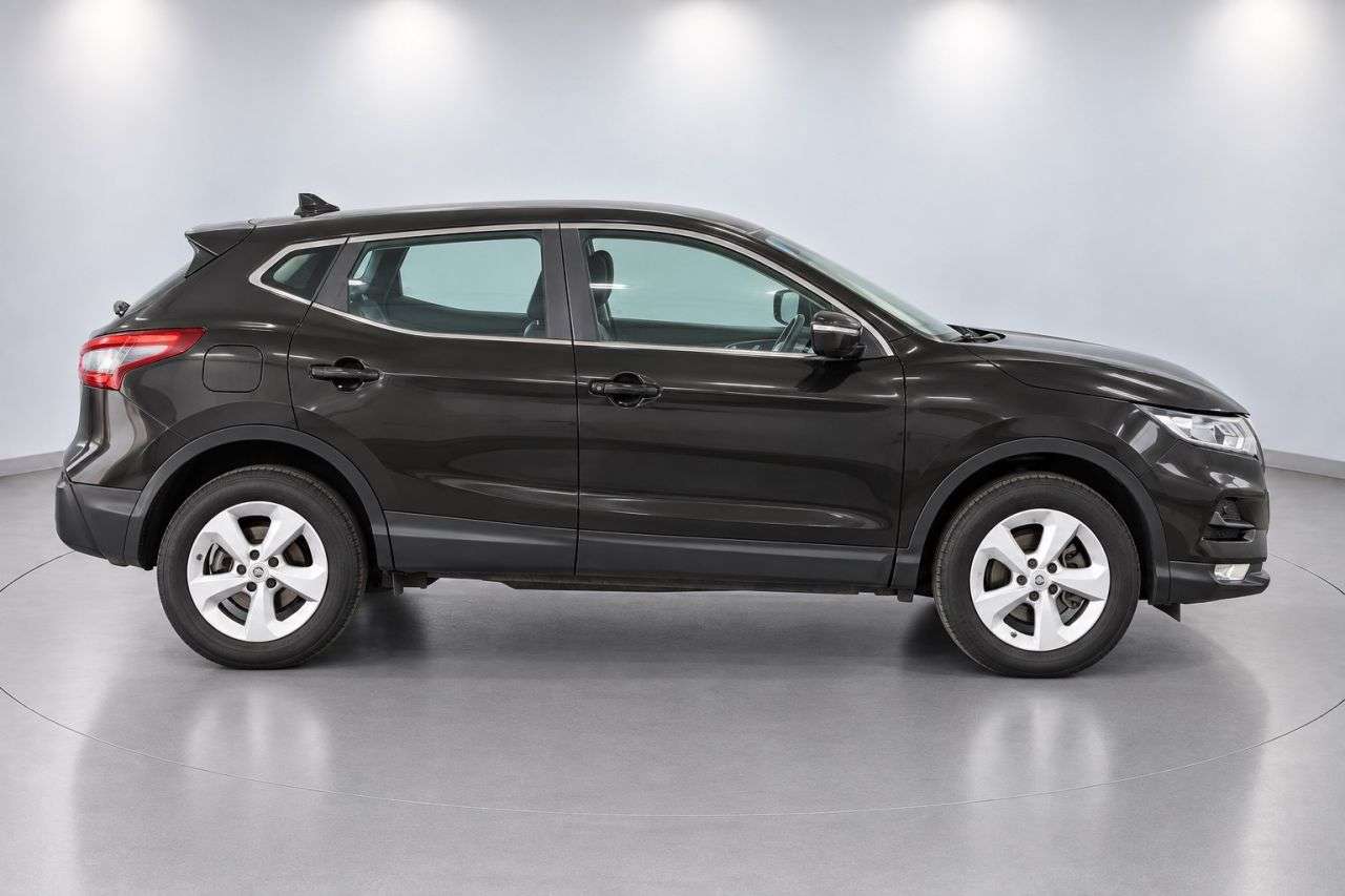 A 2019 NISSAN QASHQAI 1.5 dCi Acenta Premium SUV 5dr Diesel Manual Euro 6 (s/s) (115 ps) A 2019 NISSAN QASHQAI 1.5 dCi Acenta Premium SUV 5dr Diesel Manual Euro 6 (s/s) (115 ps)