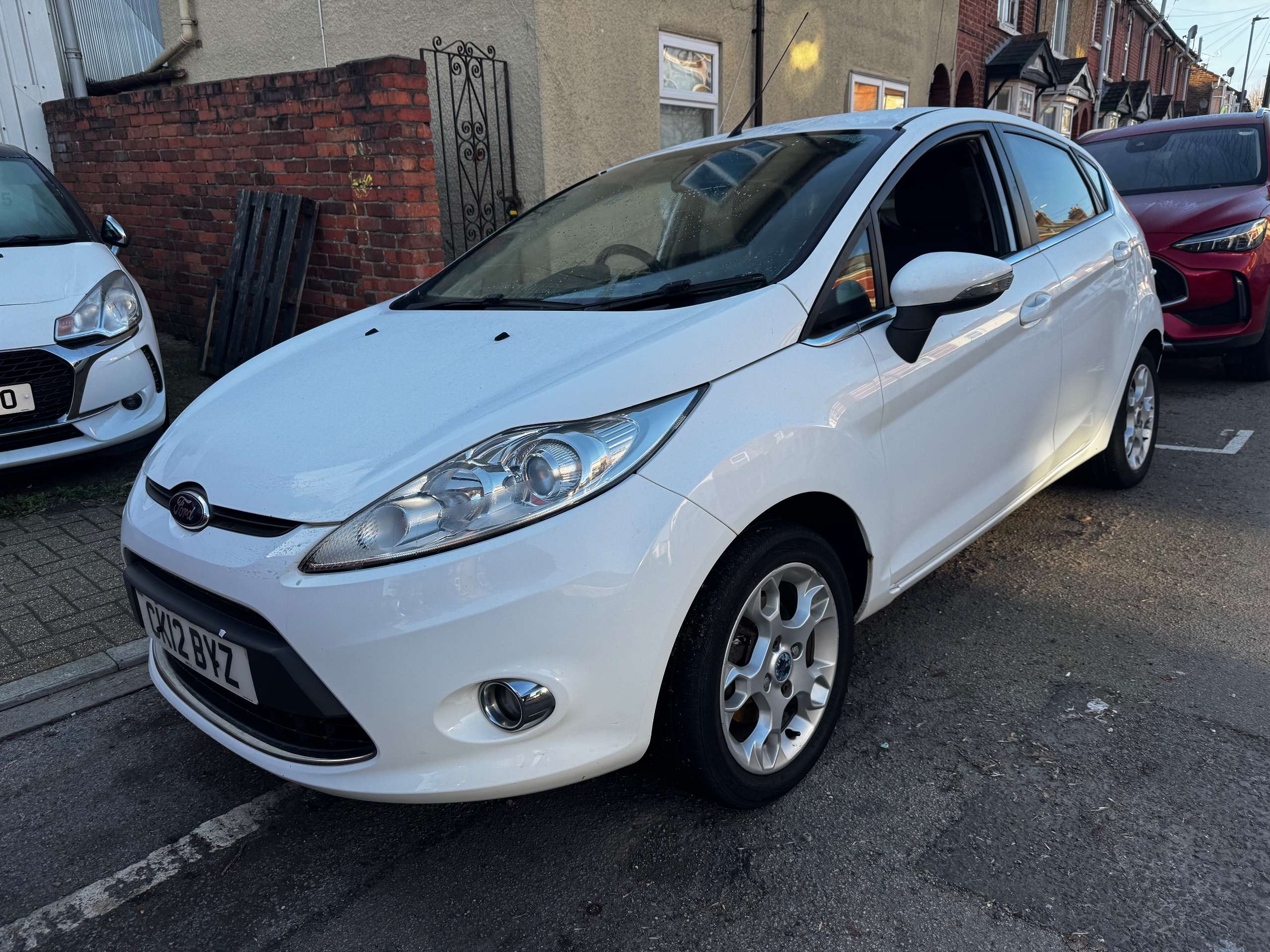 A 2012 FORD FIESTA 1.4 TDCi DPF Zetec Hatchback 5dr Diesel Manual (107 g/km, 69 bhp) A 2012 FORD FIESTA 1.4 TDCi DPF Zetec Hatchback 5dr Diesel Manual (107 g/km, 69 bhp)
