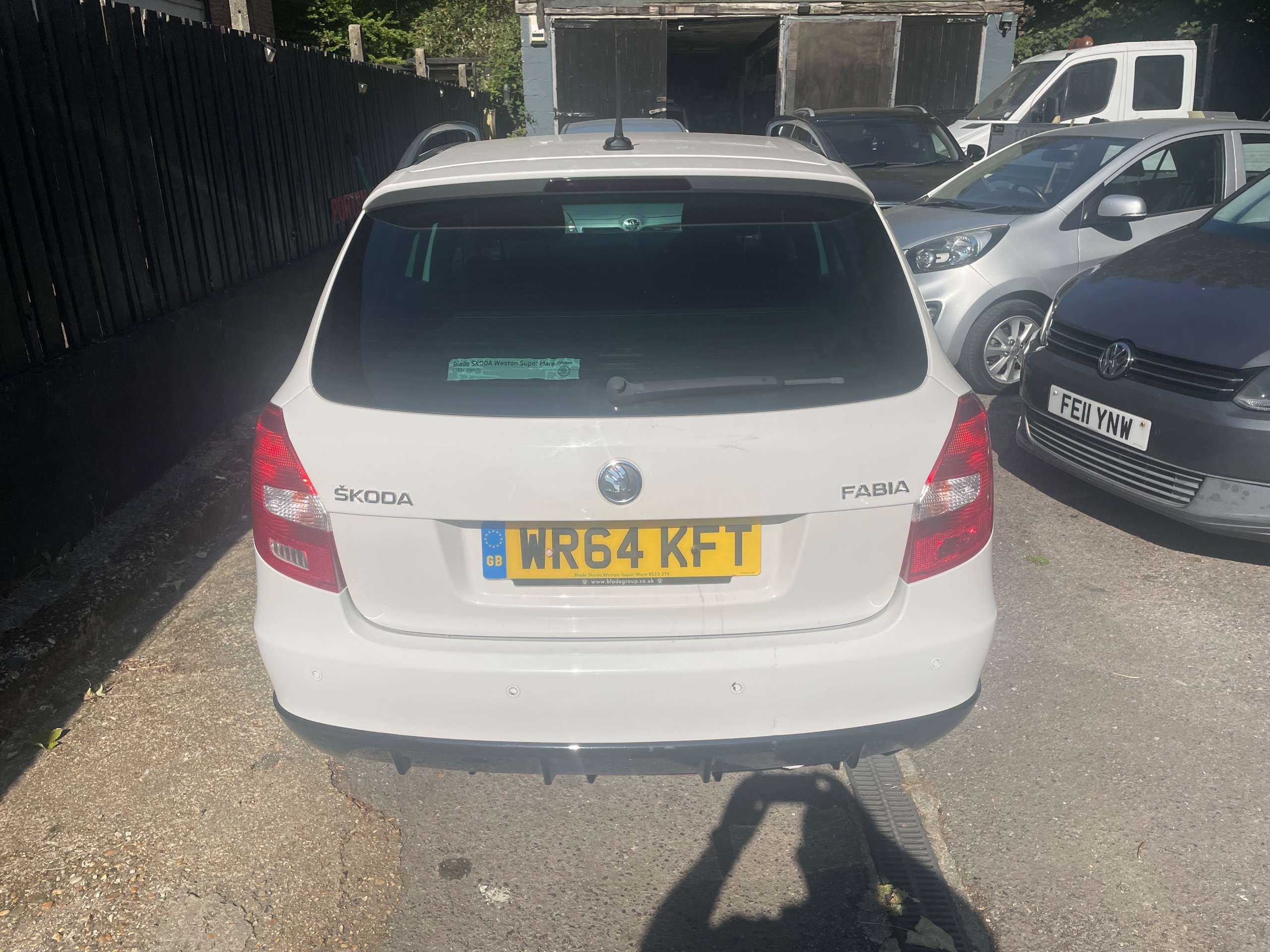 2014 SKODA FABIA 2014 SKODA FABIA