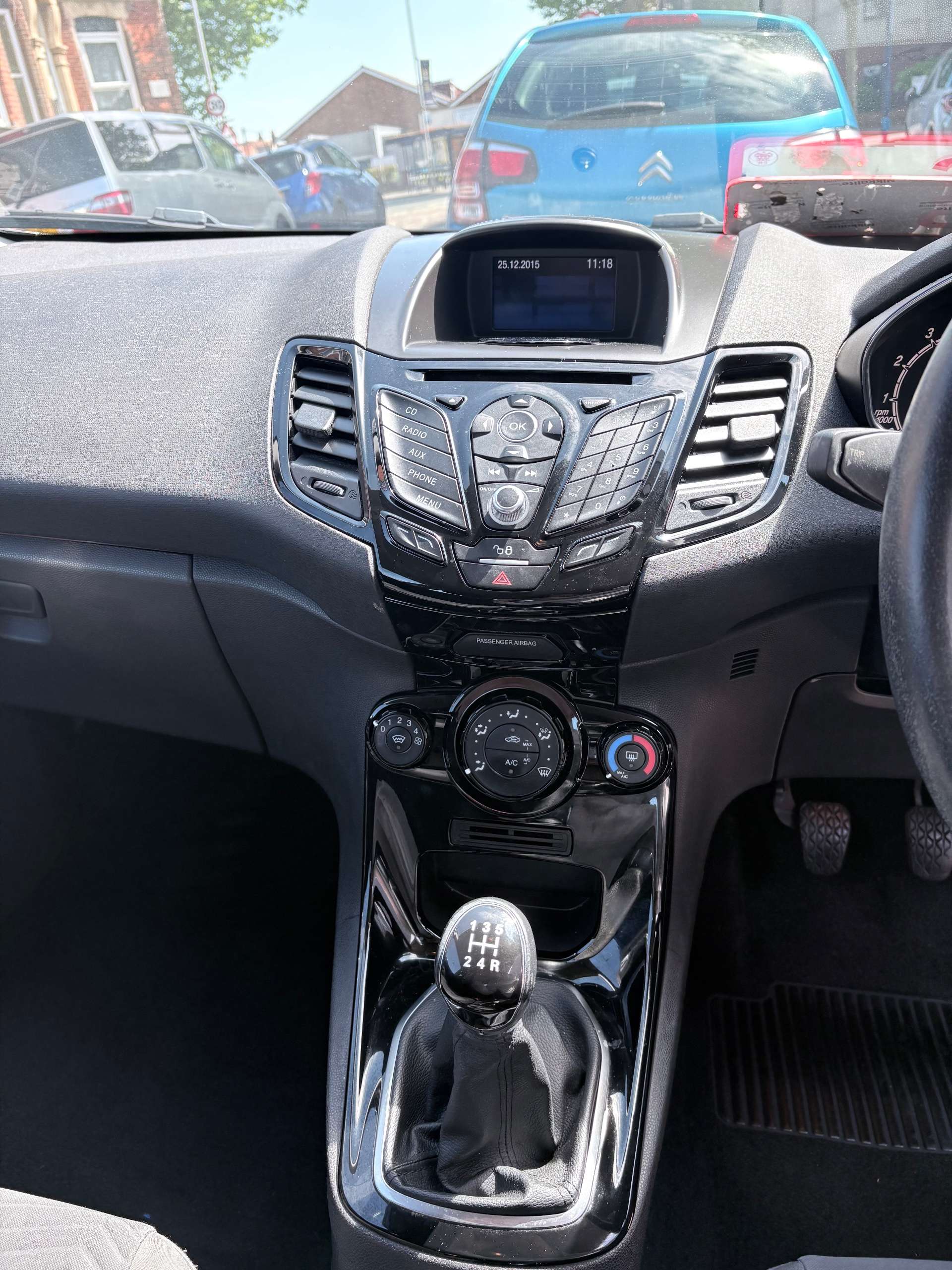A 2016 FORD FIESTA 1.25 Zetec Hatchback 3dr Petrol Manual Euro 6 (82 ps) A 2016 FORD FIESTA 1.25 Zetec Hatchback 3dr Petrol Manual Euro 6 (82 ps)