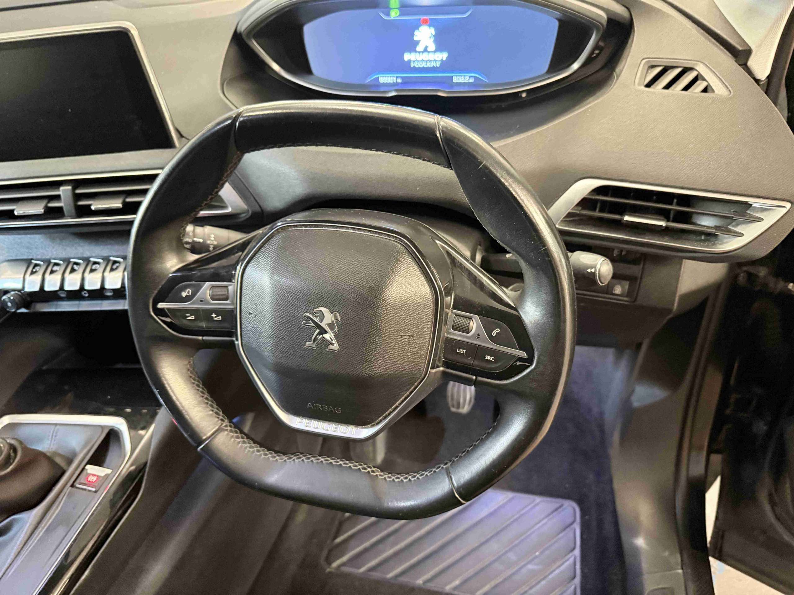 2017 PEUGEOT 3008 2017 PEUGEOT 3008
