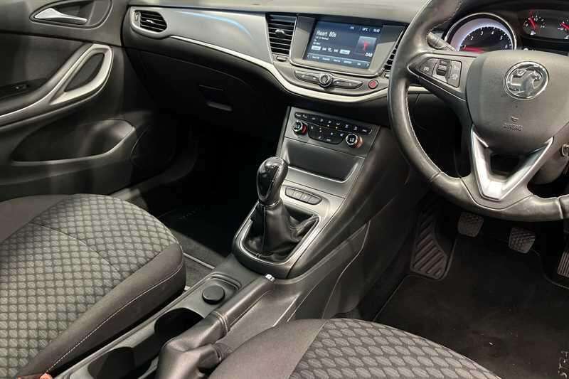 2018 VAUXHALL ASTRA 2018 VAUXHALL ASTRA