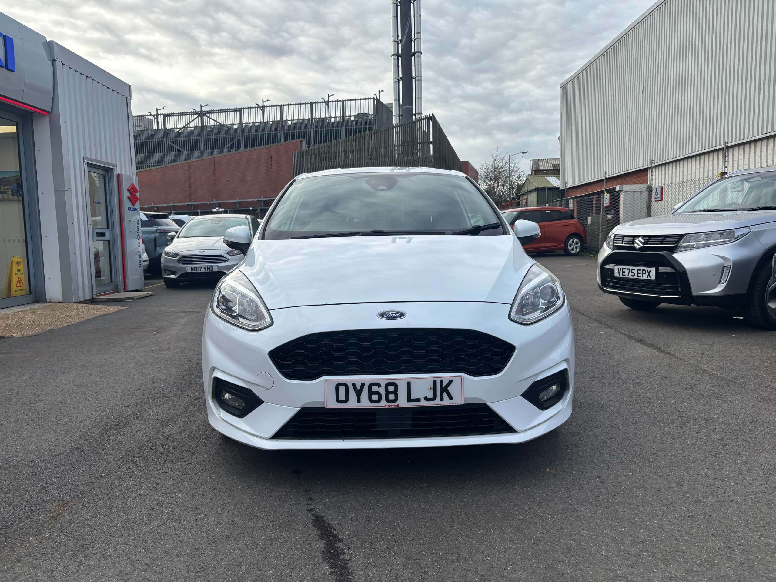 A 2018 FORD FIESTA 1.0T EcoBoost ST-Line Hatchback 3dr Petrol Manual Euro 6 (s/s) (140 ps) A 2018 FORD FIESTA 1.0T EcoBoost ST-Line Hatchback 3dr Petrol Manual Euro 6 (s/s) (140 ps)