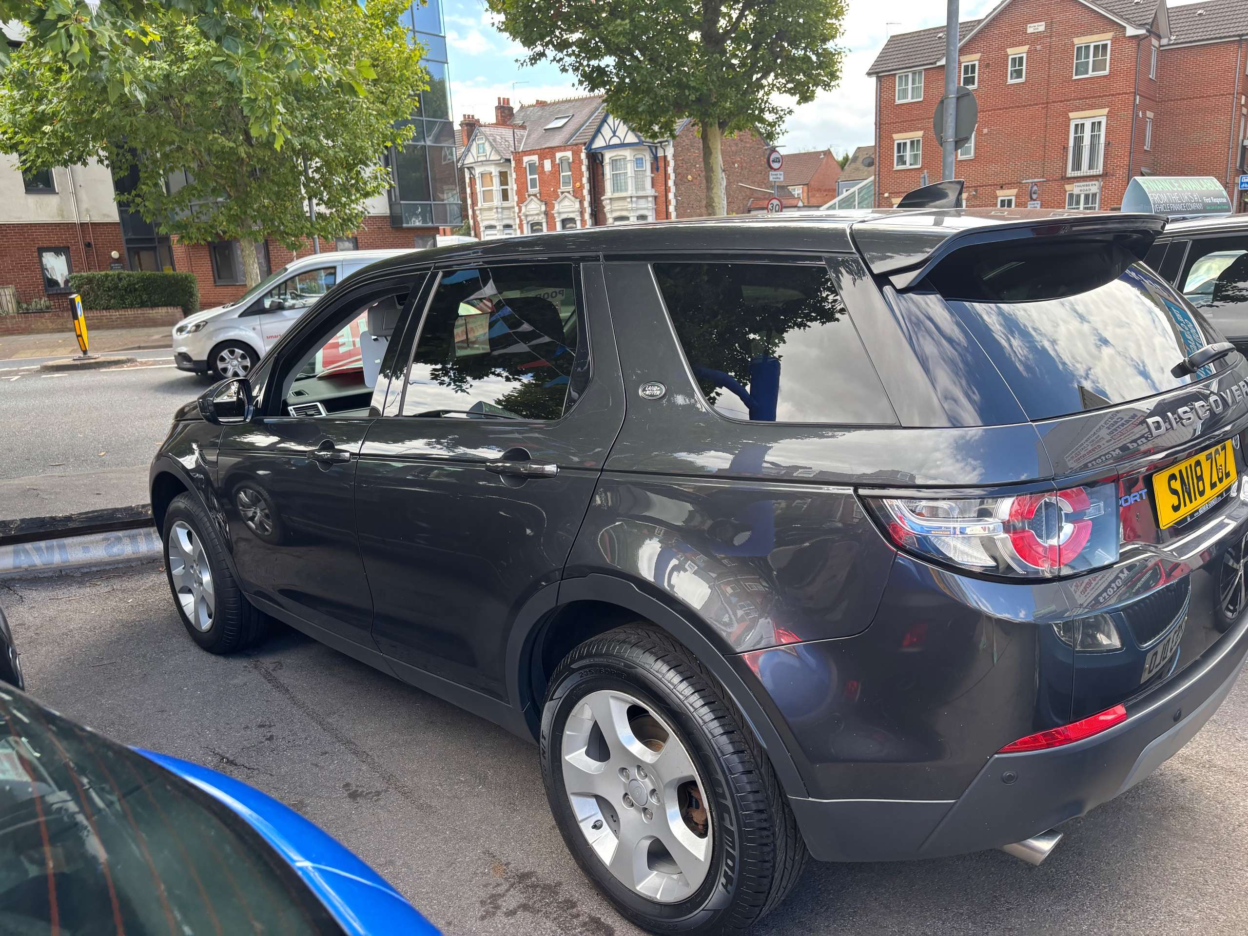 2018 LAND ROVER DISCOVERY SPORT 2018 LAND ROVER DISCOVERY SPORT