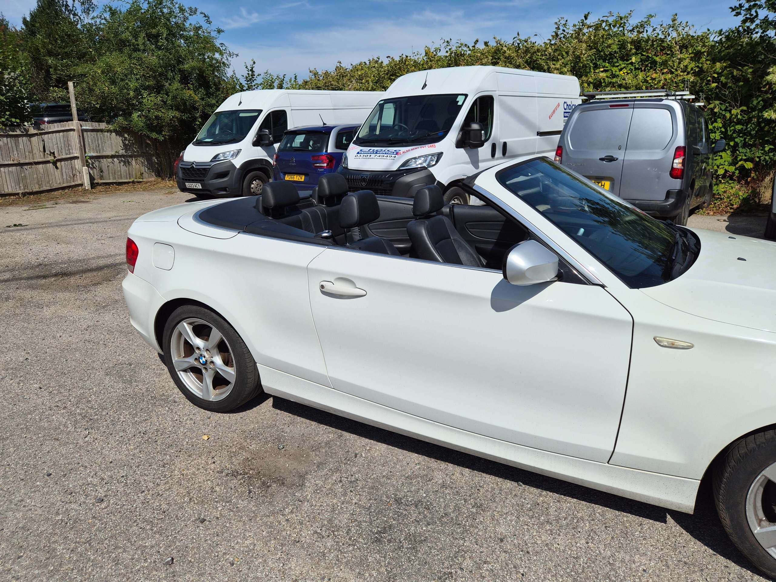 2012 BMW 1 SERIES 2012 BMW 1 SERIES