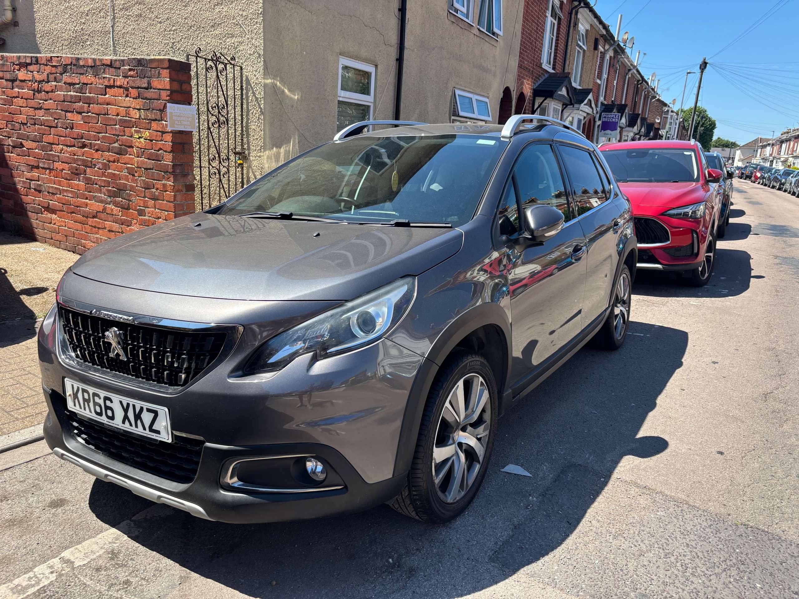 A 2017 PEUGEOT 2008 1.6 BlueHDi 120 Allure 5dr A 2017 PEUGEOT 2008 1.6 BlueHDi 120 Allure 5dr