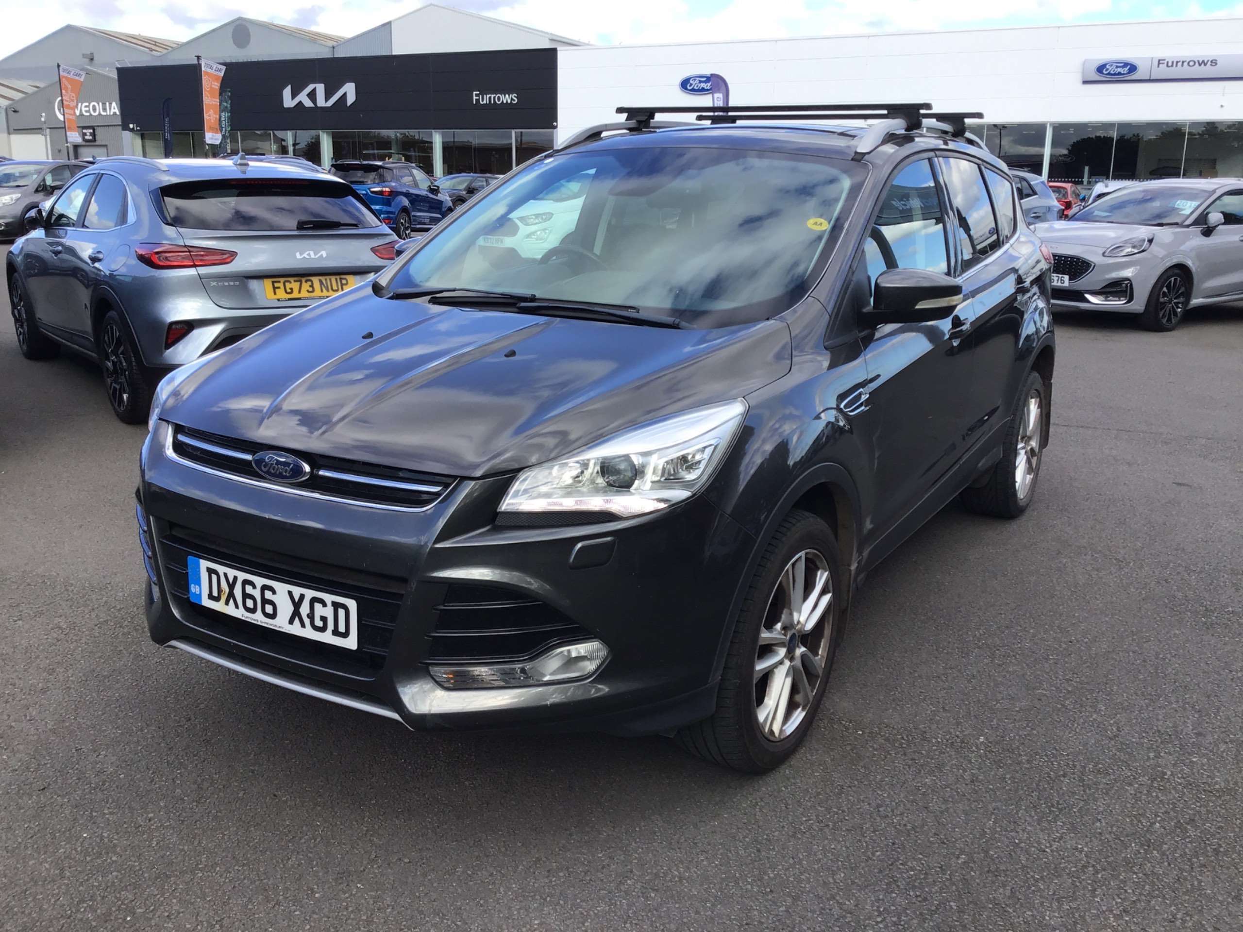 A 2016 FORD KUGA 2.0 TDCi Titanium X Sport SUV 5dr Diesel Manual AWD Euro 6 (s/s) (180 ps) A 2016 FORD KUGA 2.0 TDCi Titanium X Sport SUV 5dr Diesel Manual AWD Euro 6 (s/s) (180 ps)