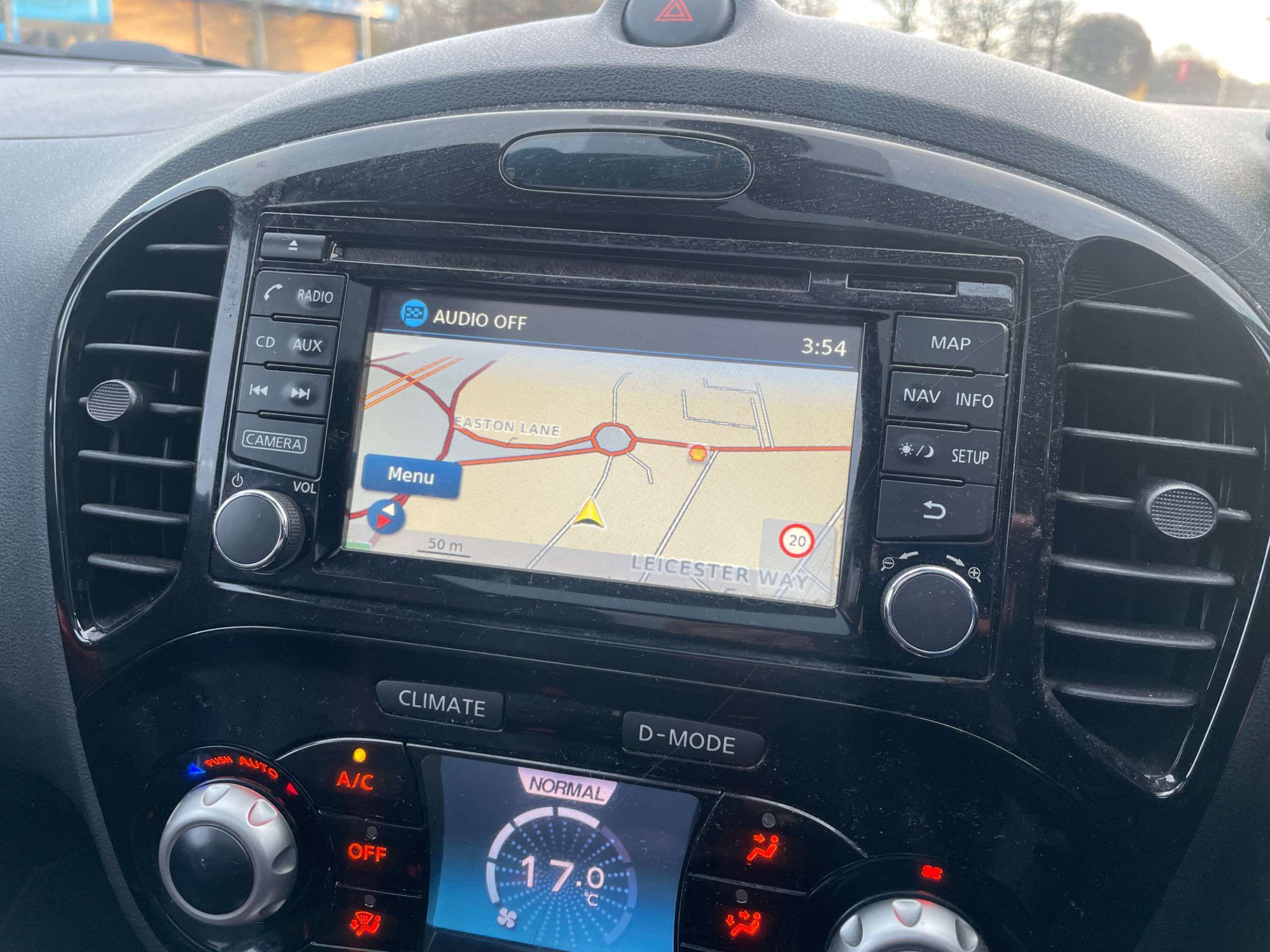 2015 NISSAN JUKE 2015 NISSAN JUKE