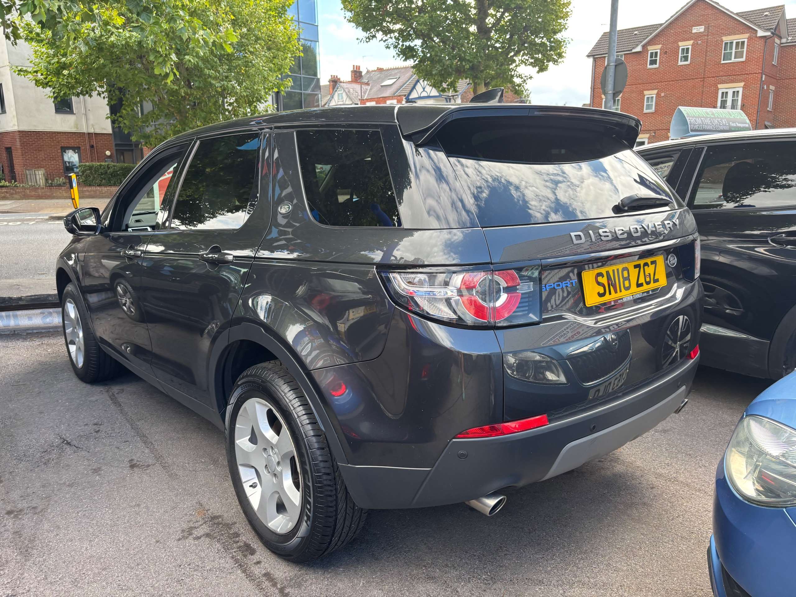 2018 LAND ROVER DISCOVERY SPORT 2018 LAND ROVER DISCOVERY SPORT