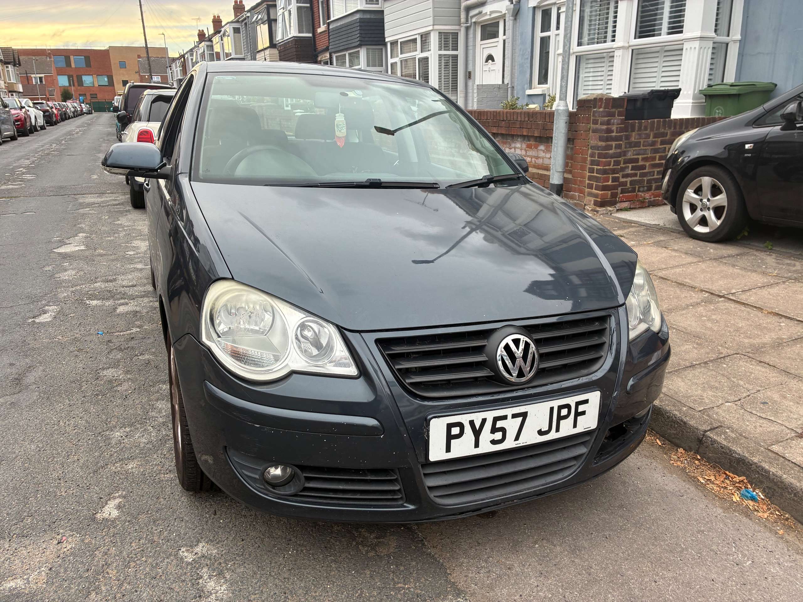 A 2008 VOLKSWAGEN POLO 1.2 Match Hatchback 5dr Petrol Manual (138 g/km, 70 bhp) A 2008 VOLKSWAGEN POLO 1.2 Match Hatchback 5dr Petrol Manual (138 g/km, 70 bhp)
