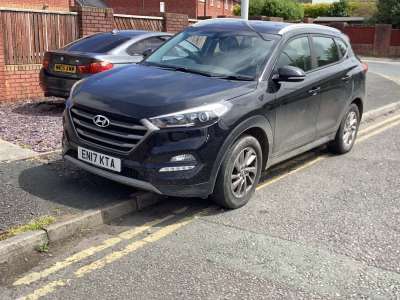 A 2017 HYUNDAI TUCSON 1.7 CRDi Blue Drive SE SUV 5dr Diesel Manual Euro 6 (s/s) (116 ps) A 2017 HYUNDAI TUCSON 1.7 CRDi Blue Drive SE SUV 5dr Diesel Manual Euro 6 (s/s) (116 ps)