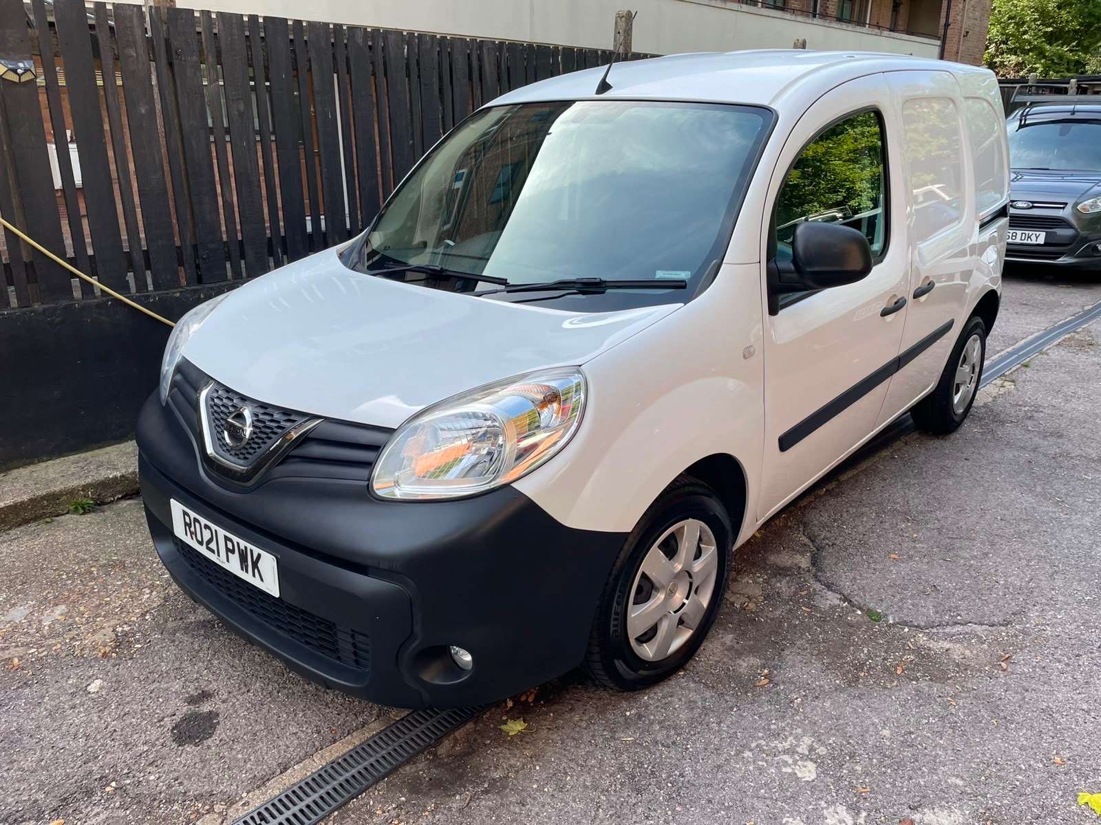 A 2021 NISSAN NV250 1.5 dCi Acenta Panel Van 4dr Diesel Manual L1 Euro 6 (s/s) (95 ps) A 2021 NISSAN NV250 1.5 dCi Acenta Panel Van 4dr Diesel Manual L1 Euro 6 (s/s) (95 ps)