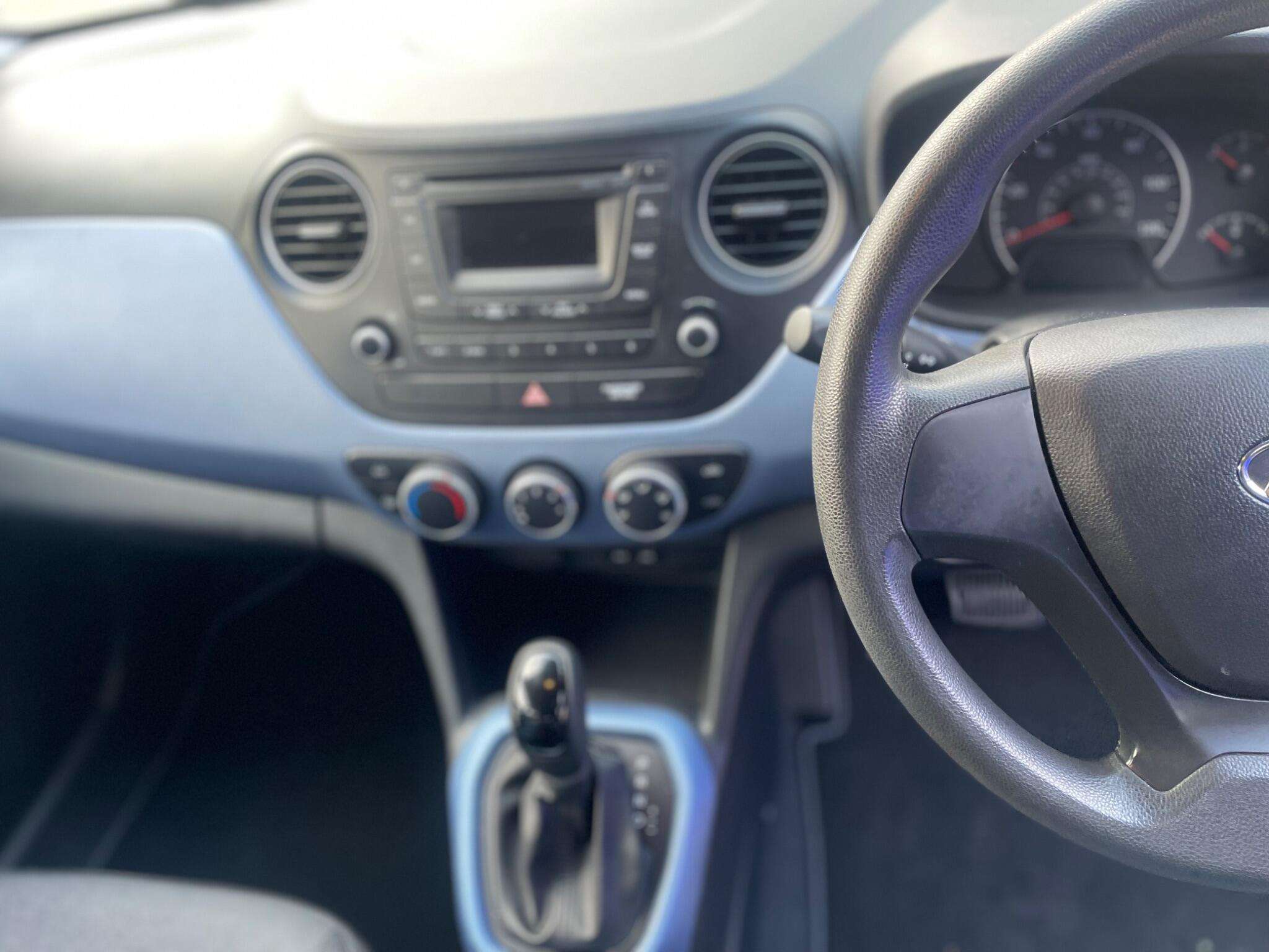 2014 HYUNDAI I10 2014 HYUNDAI I10