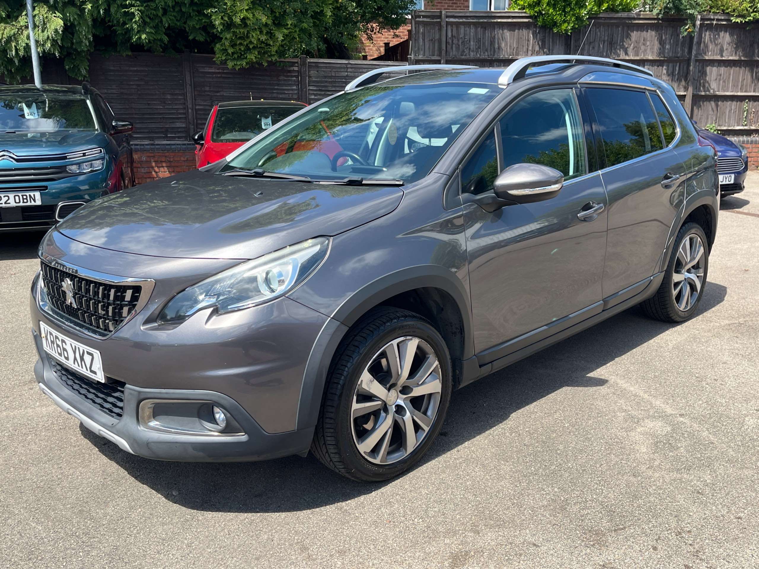2017 PEUGEOT 2008 2017 PEUGEOT 2008