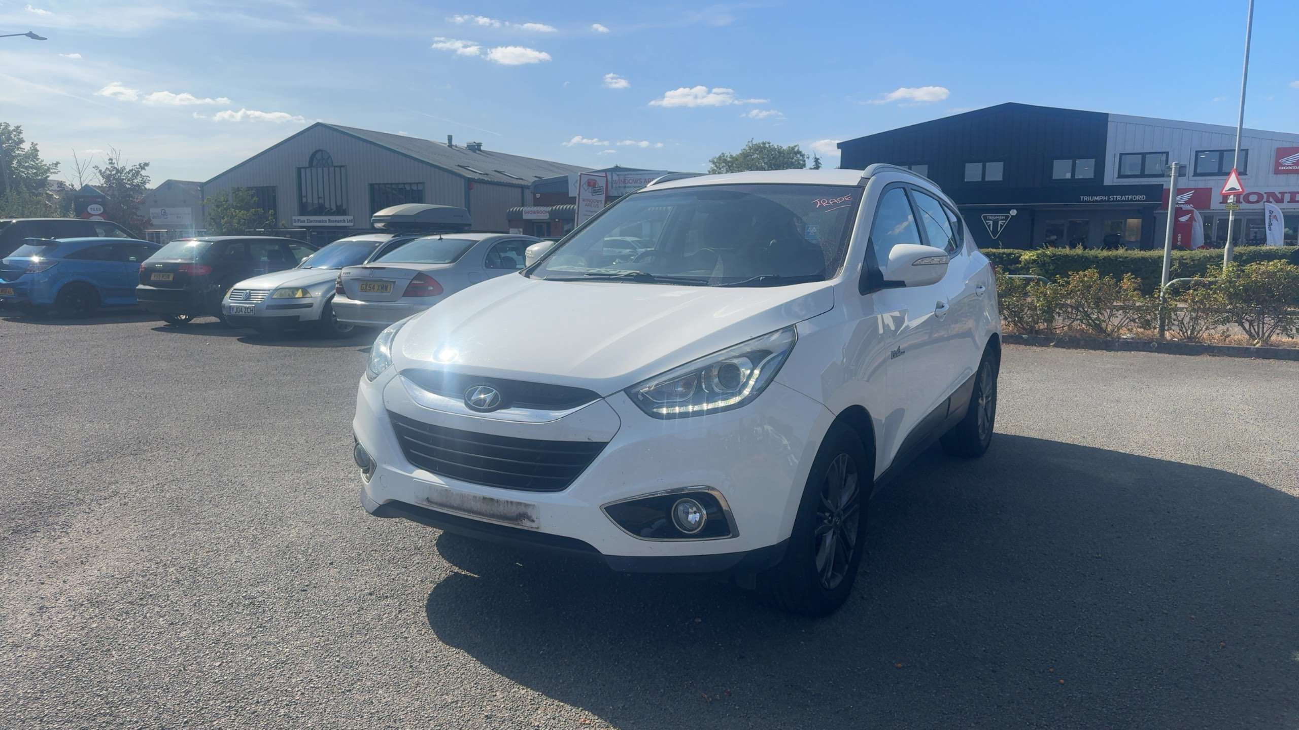 A 2015 HYUNDAI IX35 1.6 GDi SE SUV 5dr Petrol Manual Euro 5 (Nav) (135 ps) A 2015 HYUNDAI IX35 1.6 GDi SE SUV 5dr Petrol Manual Euro 5 (Nav) (135 ps)