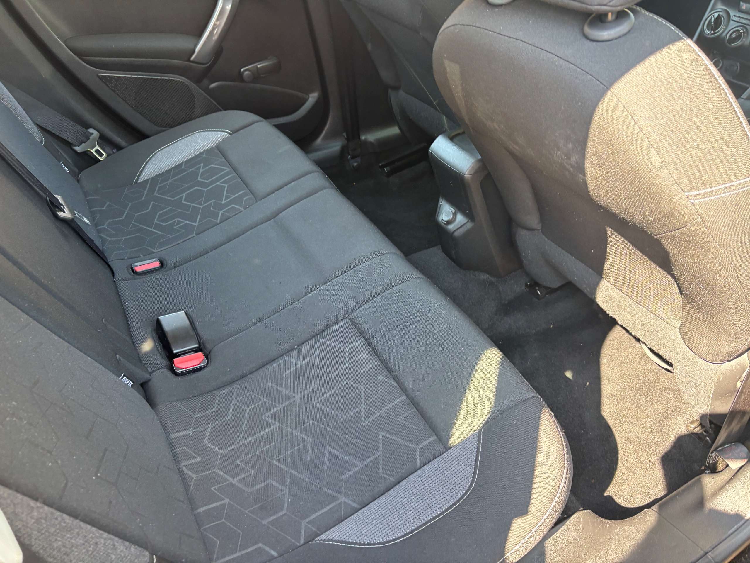 2017 PEUGEOT 2008 2017 PEUGEOT 2008