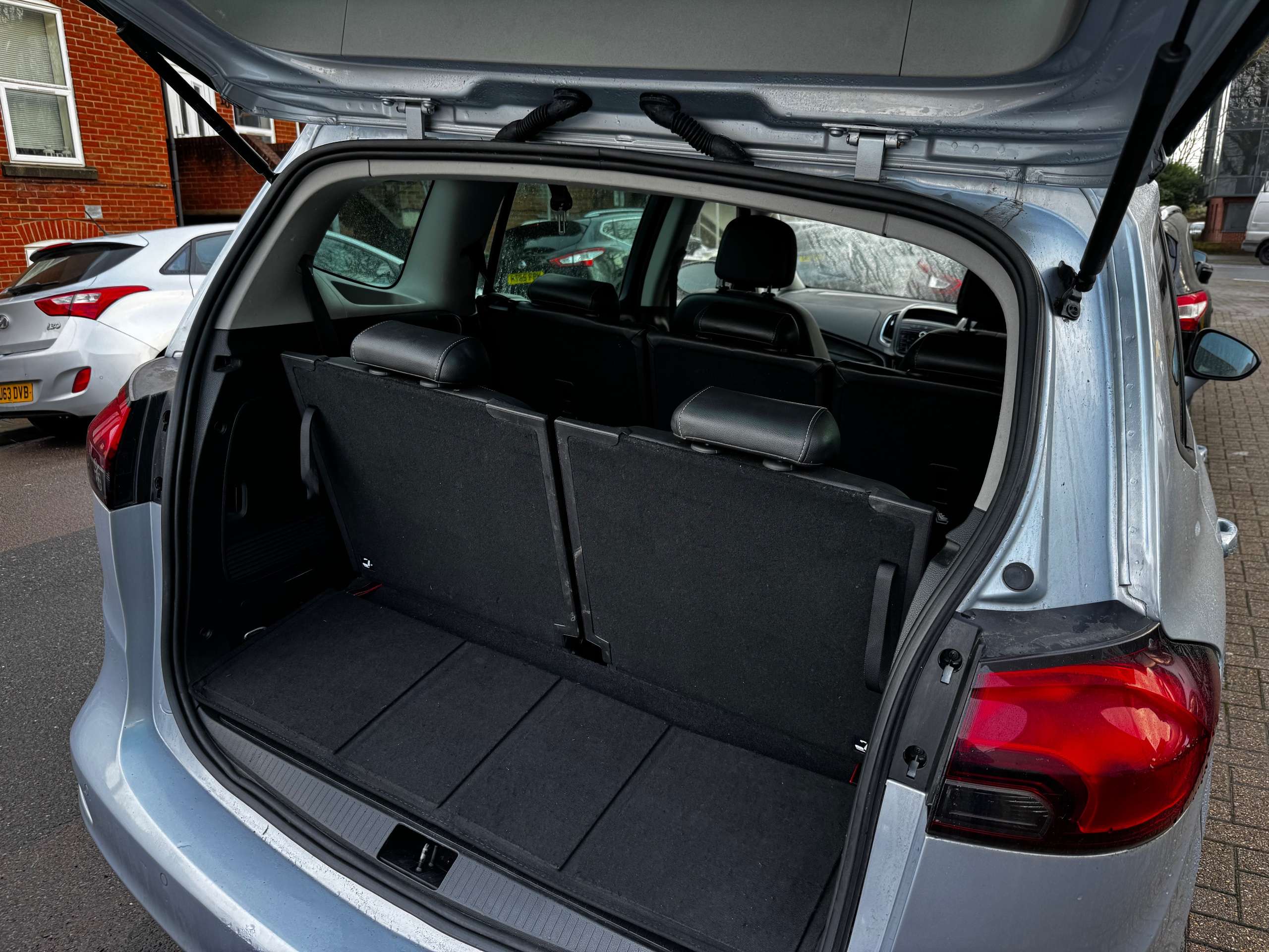 2015 VAUXHALL ZAFIRA TOURER 2015 VAUXHALL ZAFIRA TOURER